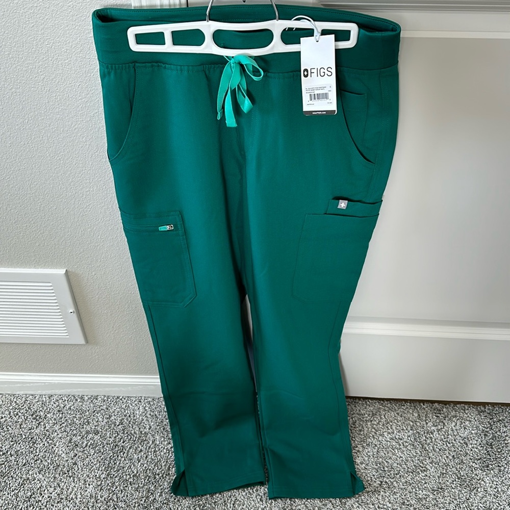 Figs Yola scrub pants